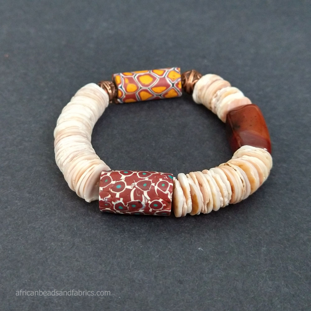 Shell and Antique Glass Beads Bracelet 2