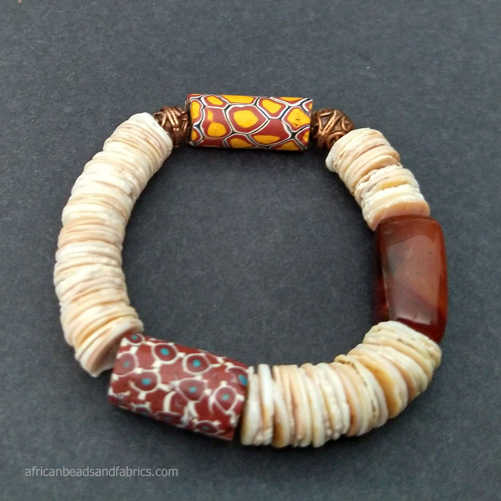 Shell and Antique Glass Beads Bracelet 4