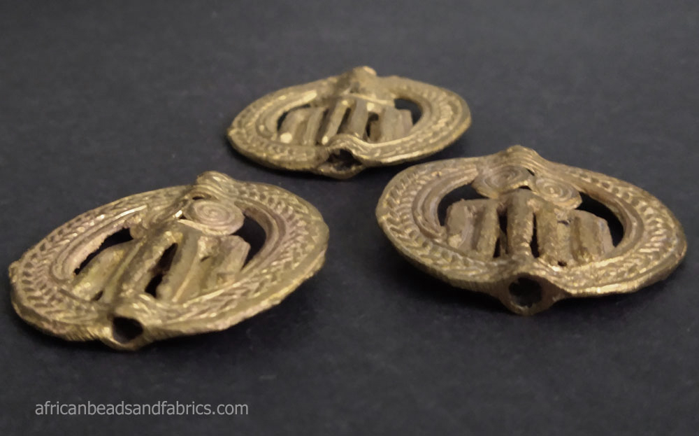 African-Brass-Beads-Adinkra-Duafe-Sideview